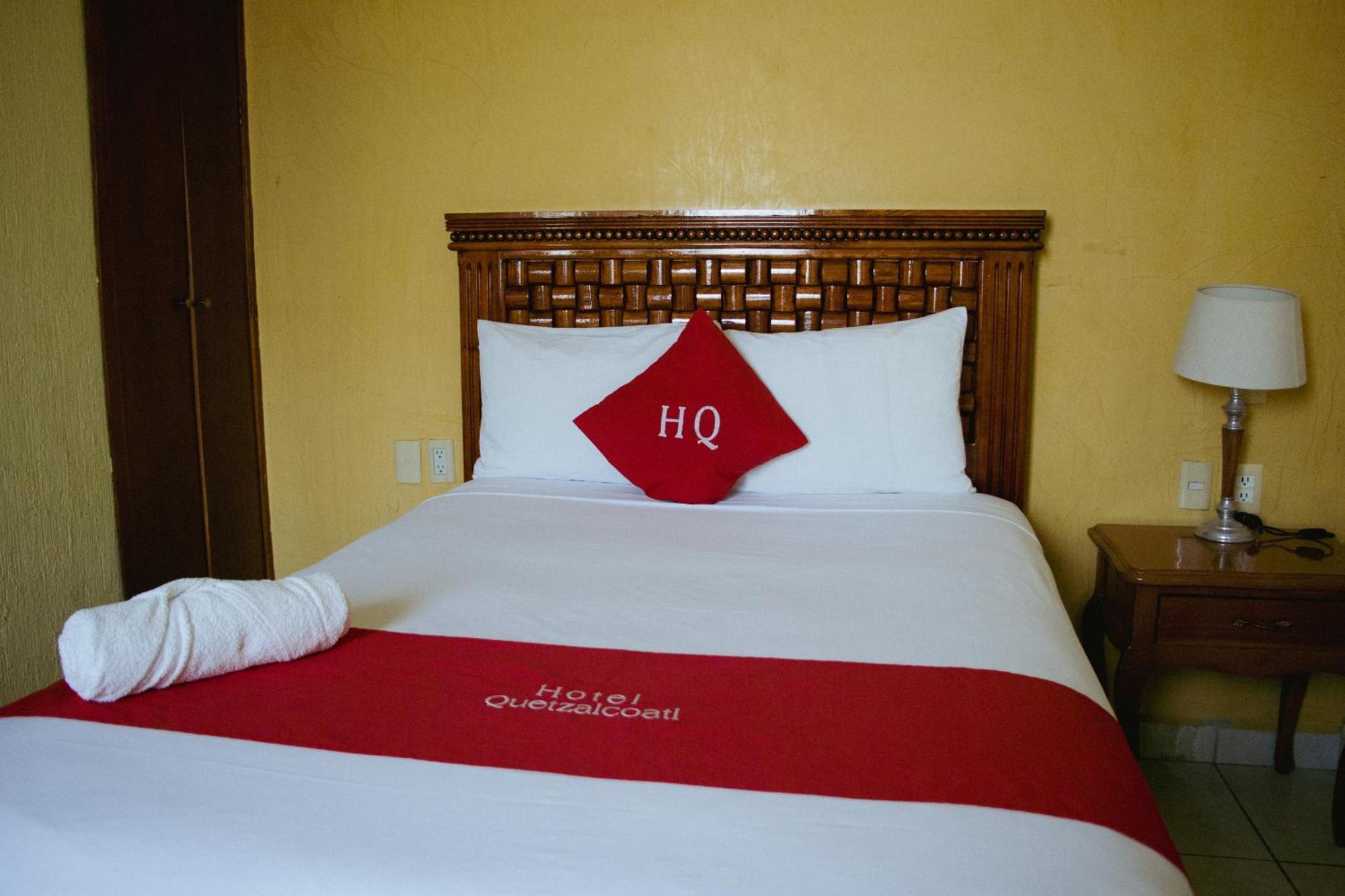 Hotel Quetzalcoatl Коацакоалкос Екстериор снимка