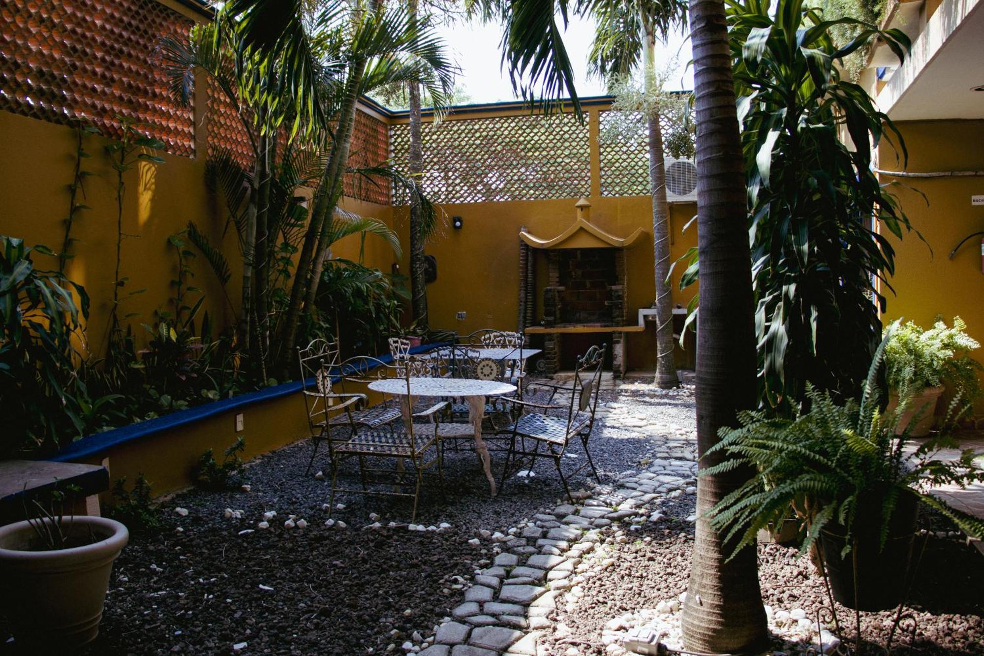 Hotel Quetzalcoatl Коацакоалкос Екстериор снимка